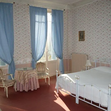 Castel Albertine ホテル オンフルール