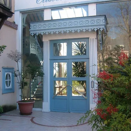 Castel Albertine